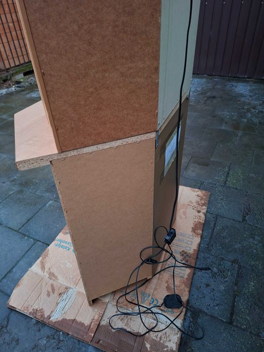 Witryna narożna jasny buk