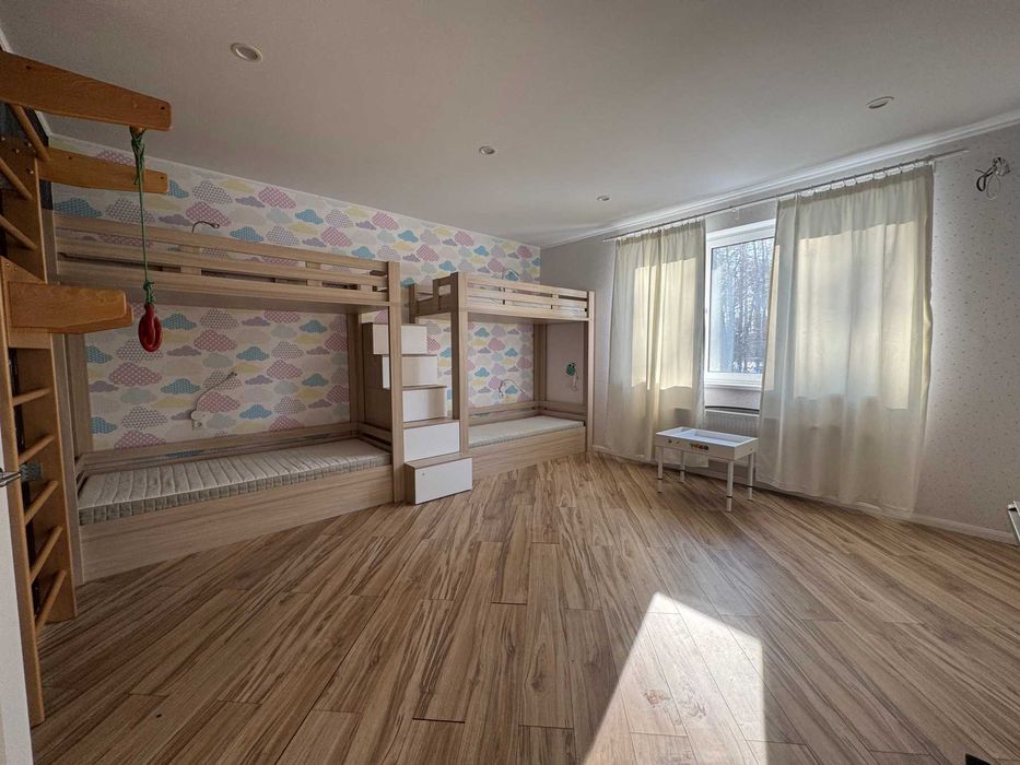 Оренда просторого таунхаусу в лісовій частині Ірпеня