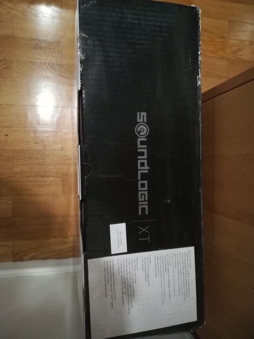 Sound column and radio (negotiable)64586483038339123