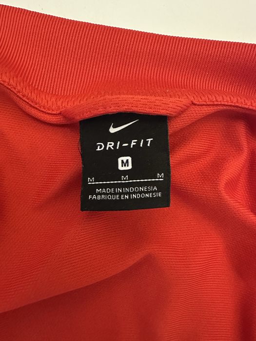 Олімпійка Nike Dri-FIT майже не ношена, ідеальний стан, без дефектів