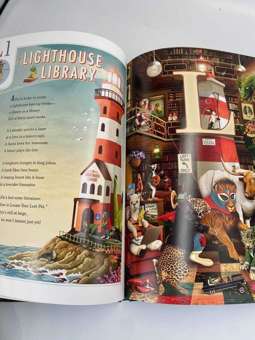 Книга "Alfie Explores A to Z: A Seek & Find Adventure"