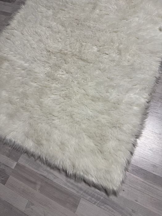 Килим білий. Коврик 120*164