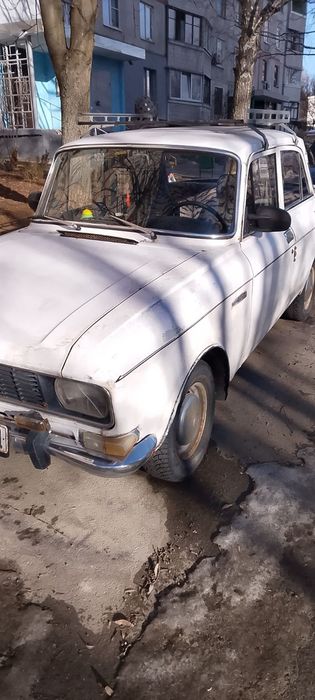 Продам Москвич 2140 1984года