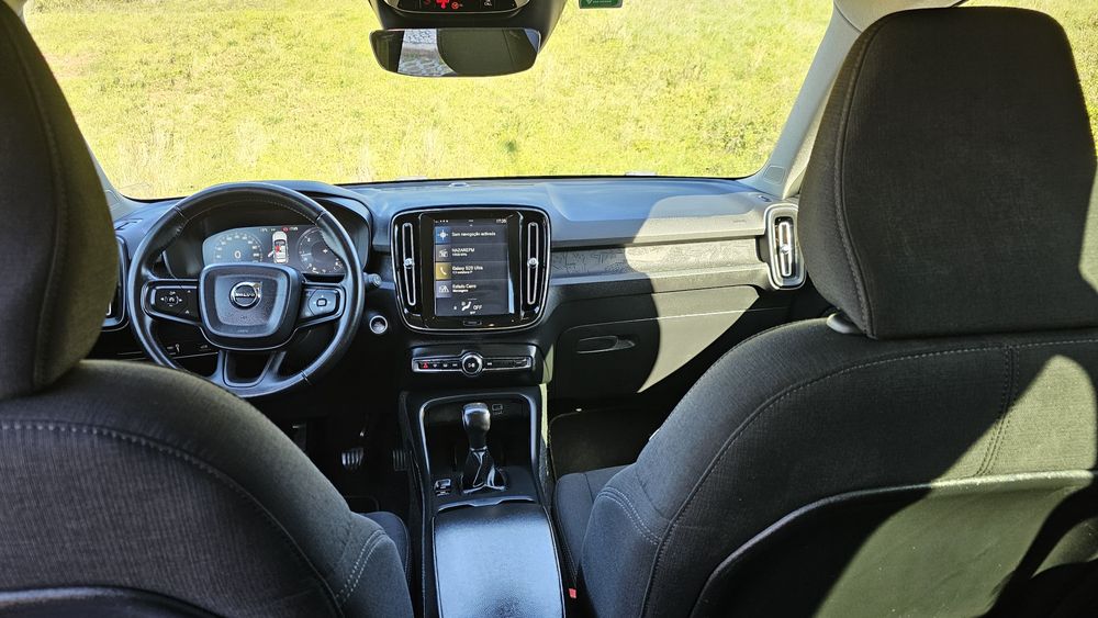 VOLVO XC40 2.0 D3 Momentum
