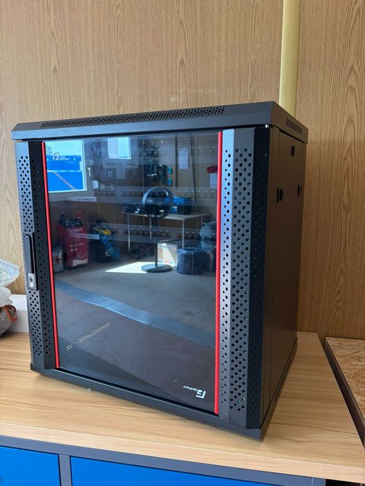 Szafa Rack firmy Getfort
