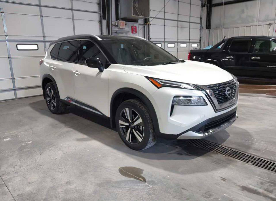 Nissan Rogue Platinum Intelligent      2023