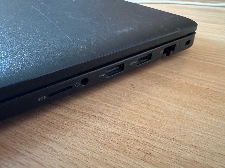 Dell Latitude 3520 32/512 GB 1332