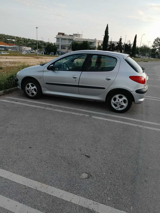 peugeot 206 em bom estado