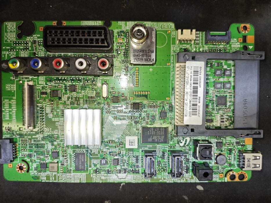 Placa Mãe / Fonte alimentação  Samsung UE28J4100 (Peças)