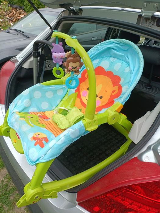 Bujaczek,leżaczek Fisher price