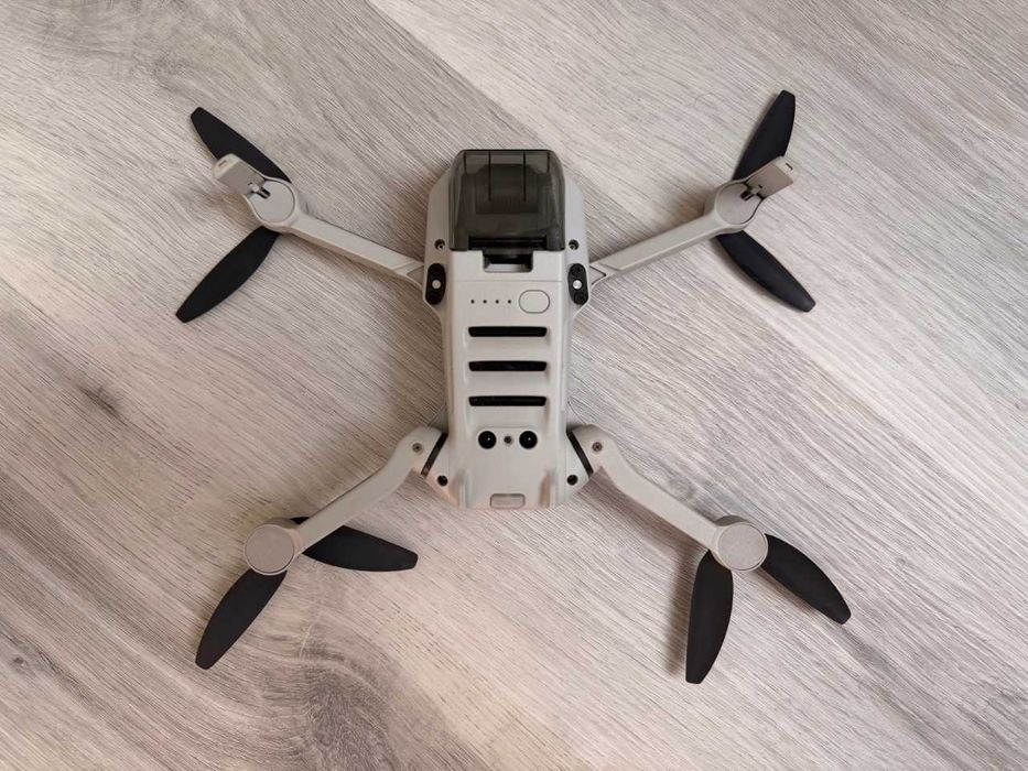 DJI Mini 2 SE - Fly More Combo
