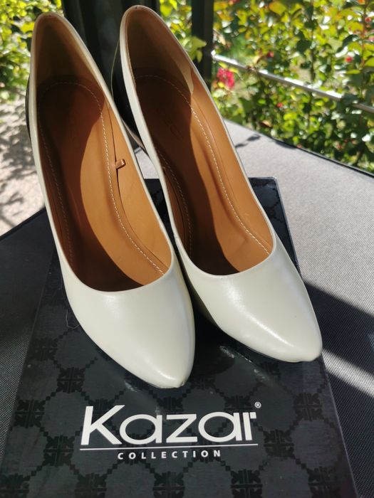Buty damskie KAZAR biało-czarneR. 39,5(wkł.wew.25cm)