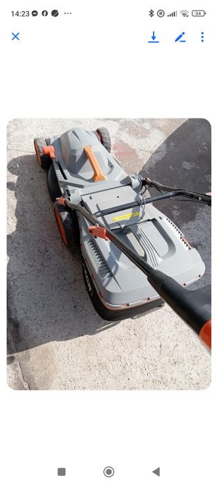 Corta relva elétrico