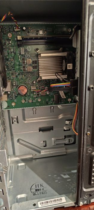 monitor LG + HP Pavilion 590 a0xxx