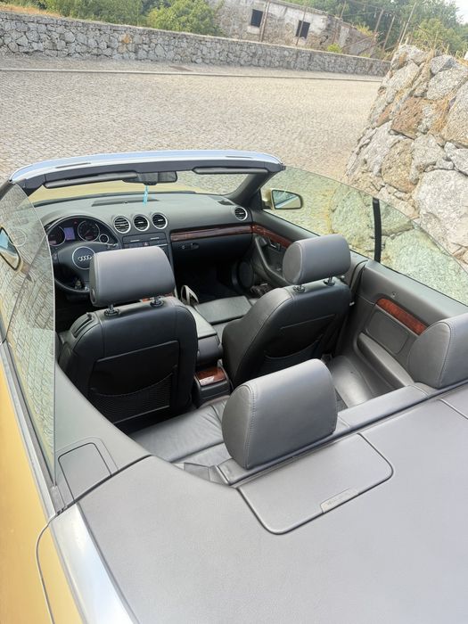 Audi A4 Cabriolet 2.5 TDI V6 (163 cv) - Nacional - Excelente Estado