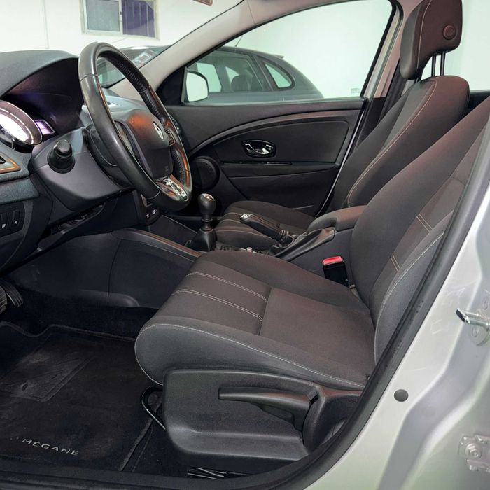 Renault Megane  1.5 dci ano 2014