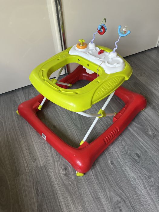 Дитячі ходунки , немає тканинного кріселка