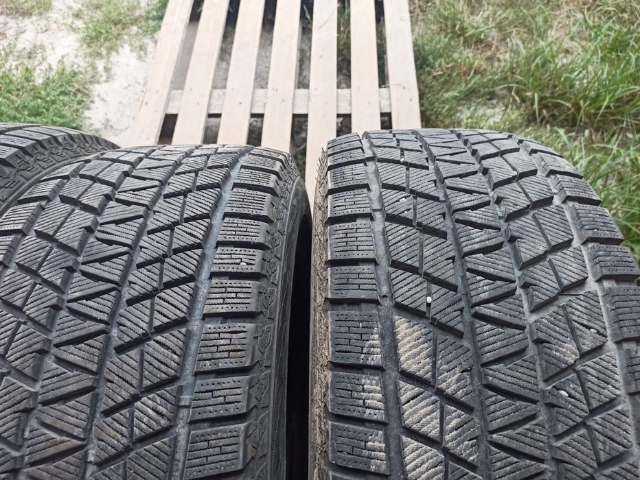 Зимние шины 285/60 R18 Habilead RW501