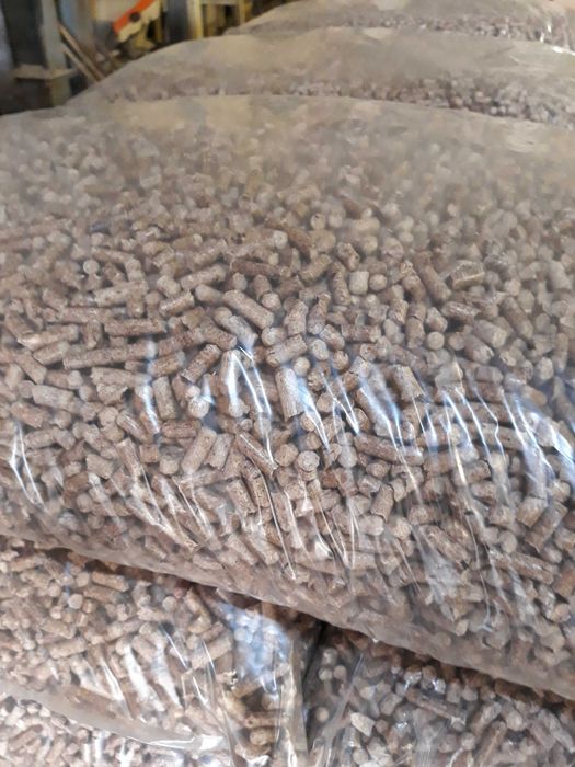 Пелети , пеллеты топлевная гранула , пілети  соснові 15 кг