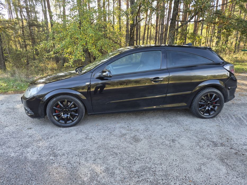 Продам Opel Astra GTC