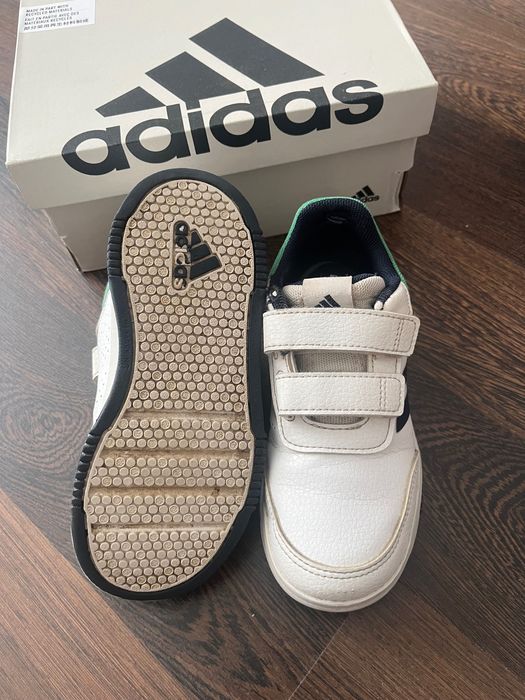 Дитячі кросівки adidas