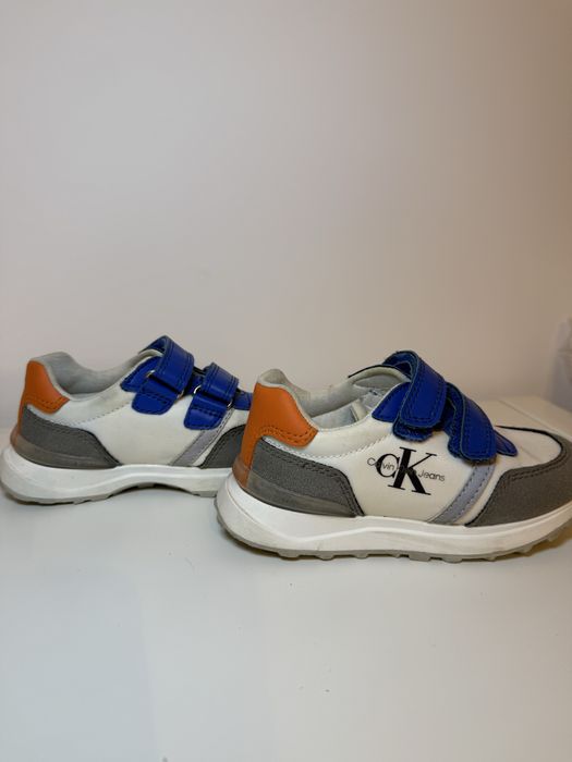 Adidasy Calvin Klein. Na rzepy