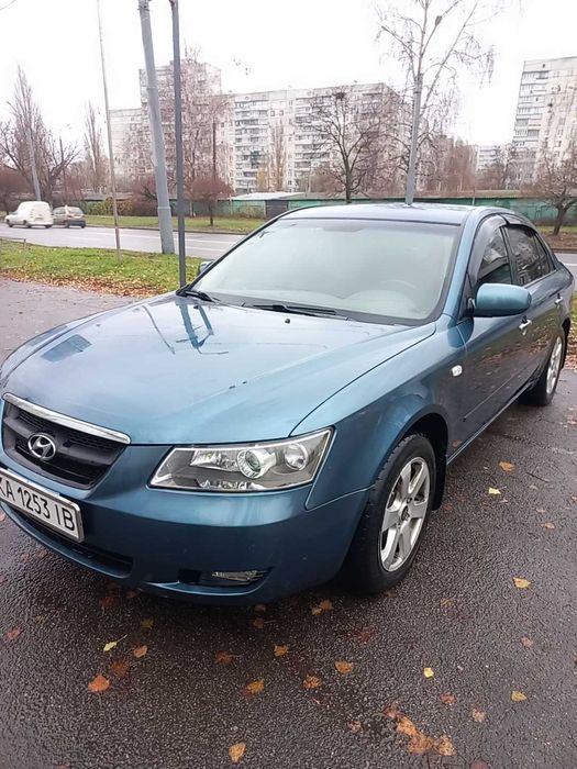 Продам автомобить