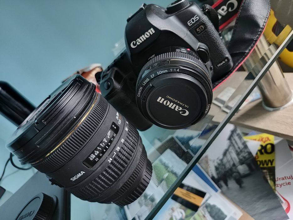 Dwa obiektywy Canon EF 50 F1.4, Sigma 24-70 F2.8