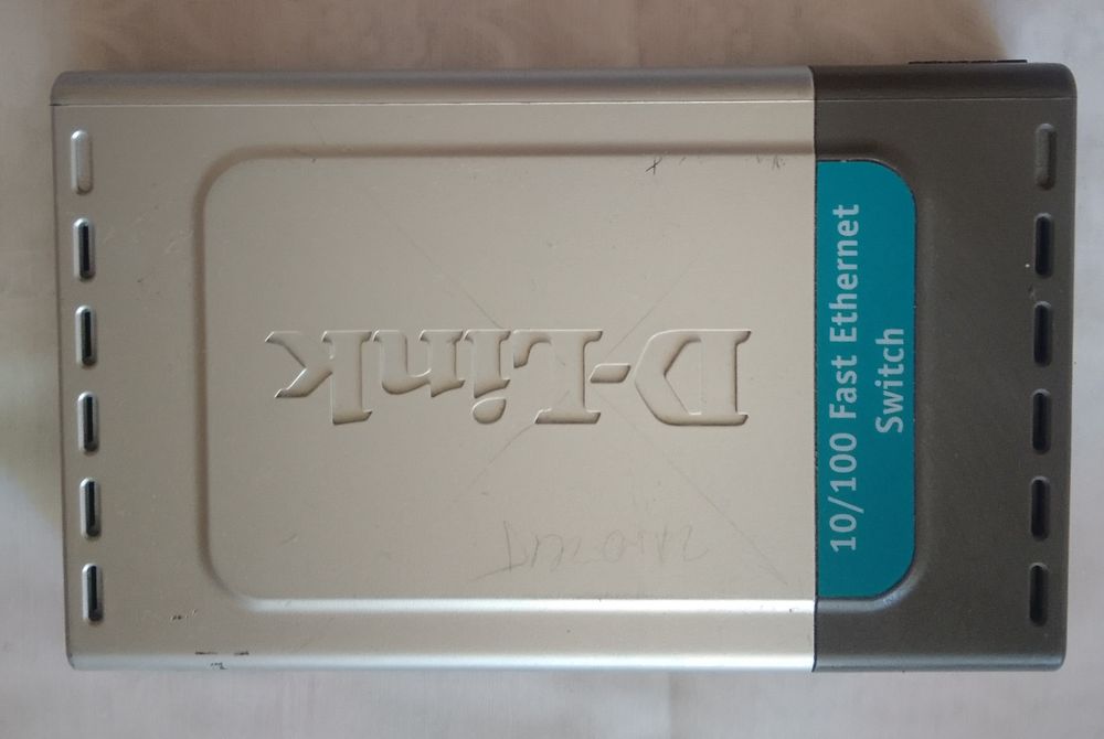 Продам діктофон,дивись фото