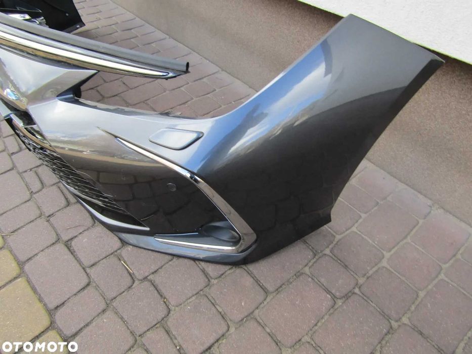 Zderzak Przód Kompletny Toyota Corolla E21 Sedan Lift 1G3 23 26R