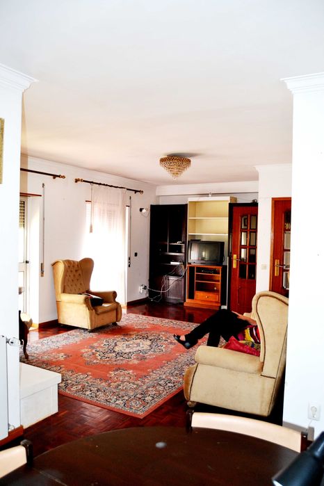 Quarto c/WC privativo e varanda em Celas - só disponível para 1mês (Maio)