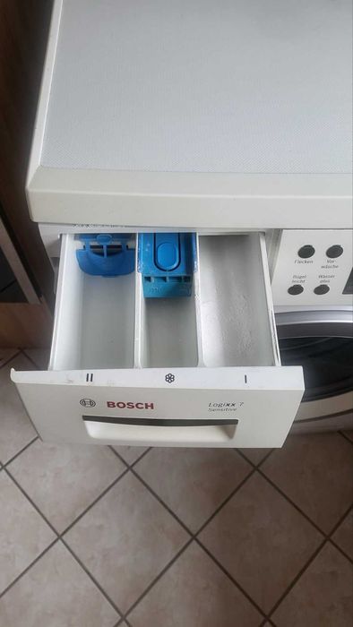 Пральна (стиральная) машина BOSCH Logixx 7