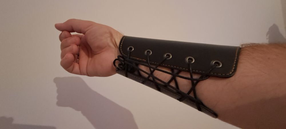 Opaska ma przedramie,  Karwasz