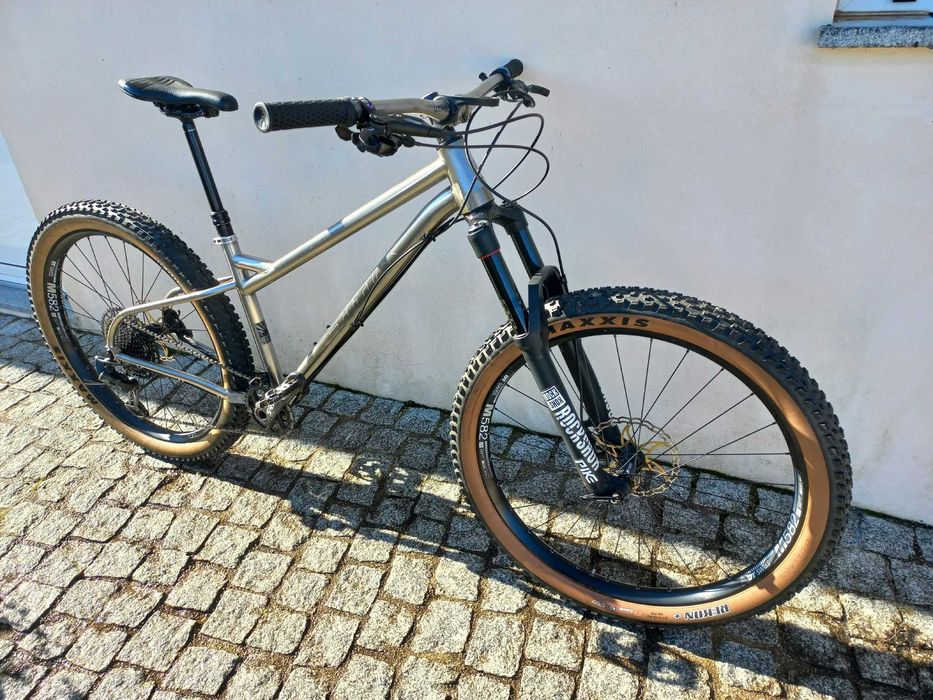 Bicicleta Titanio