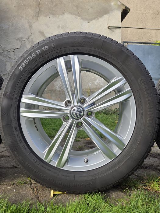 Koła alufelgi VW Tiguan 18 5x112 et 43 7j opony zimowe