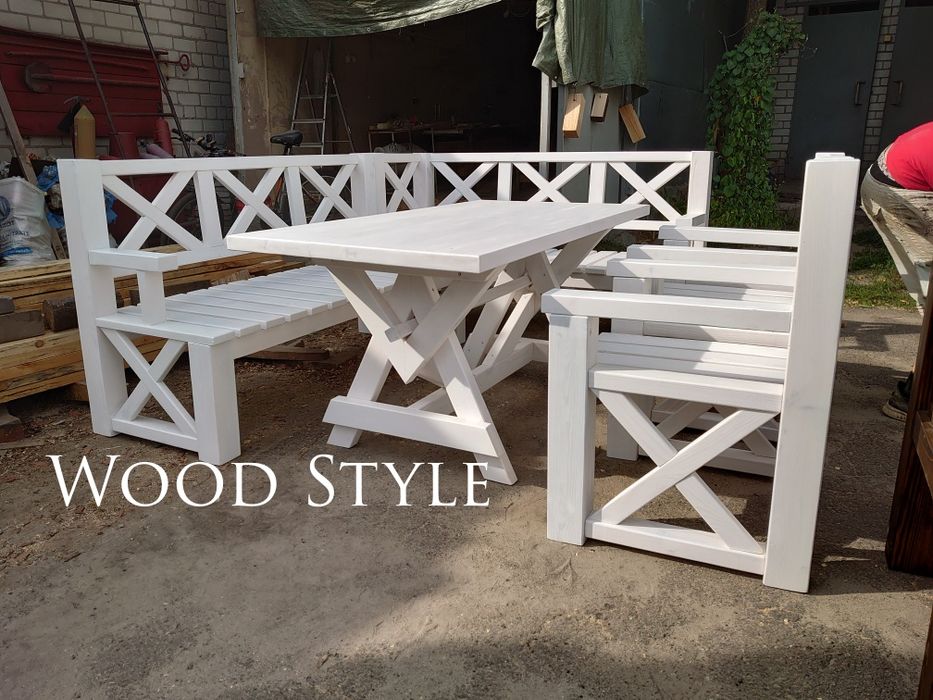 Садовая мебель . Стол . Лавочка . Кресло .