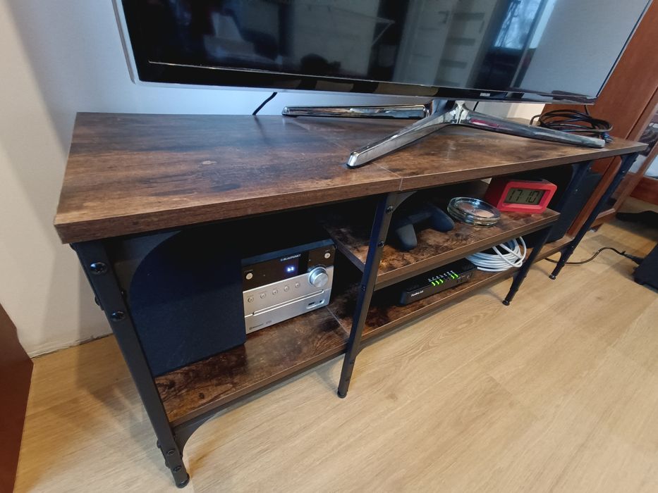 Regał RTV/regały Ikea