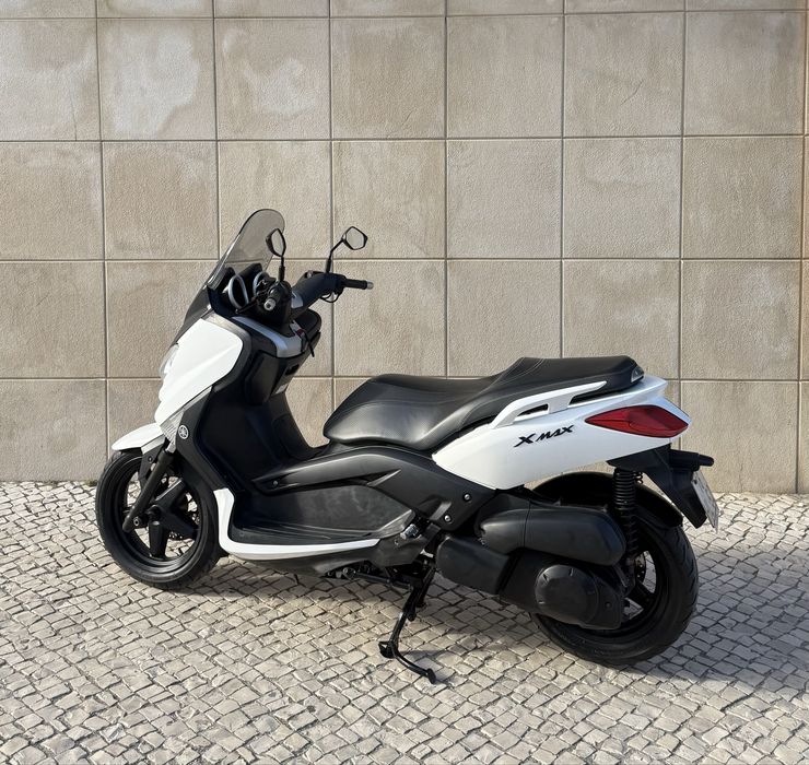 Yamaha X-max 250
