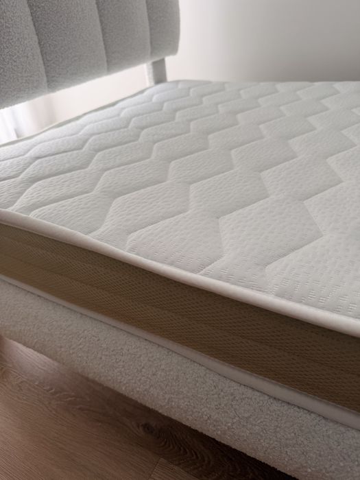 Cama criança nuvem com estrado e colchão viscoelastico 90x200cm