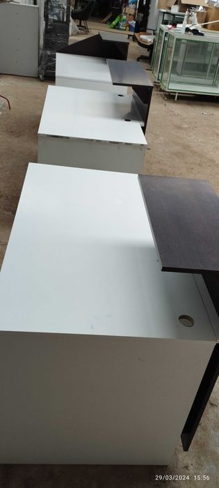3 Secretárias atendimento (feitas por medida)