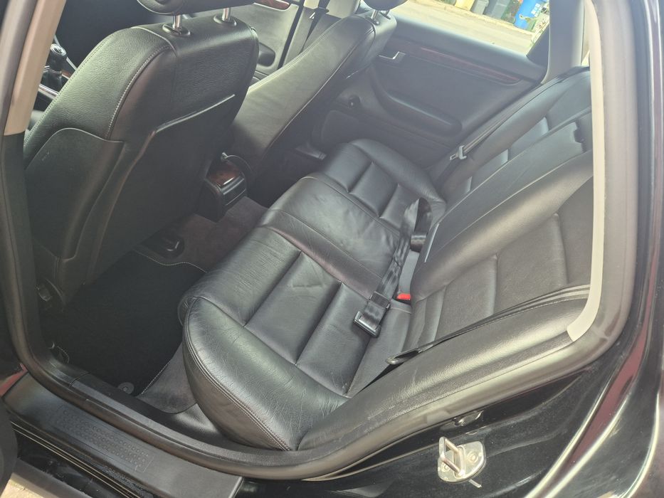 Audi a4 b6 benzyna klim.el serv
