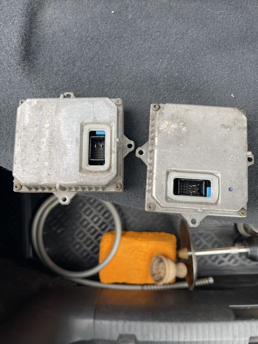 Блоки розжига ксенона octavia tour: 700 грн. - Передні фари Дніпро на Olx