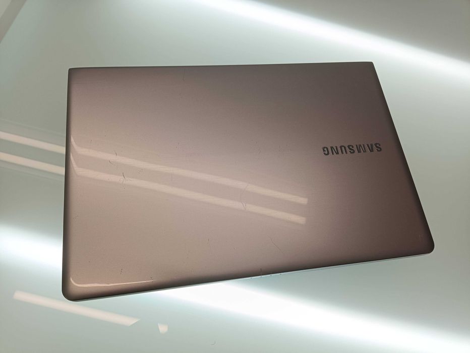 Samsung NP450R4E-X01PT | 12GB RAM | Não Liga | Peças/Reparação