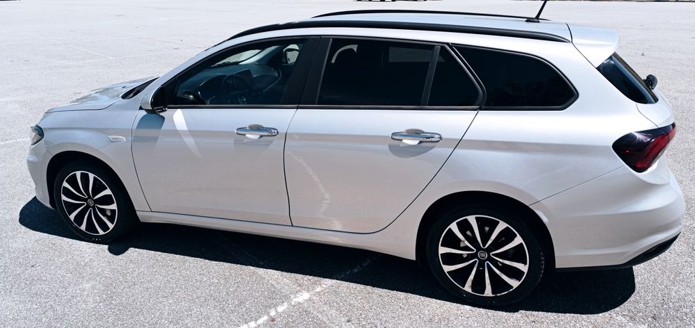 Fiat Tipo Station Wagon 1.3 M-Jet Lounge Diesel  Poucos KM