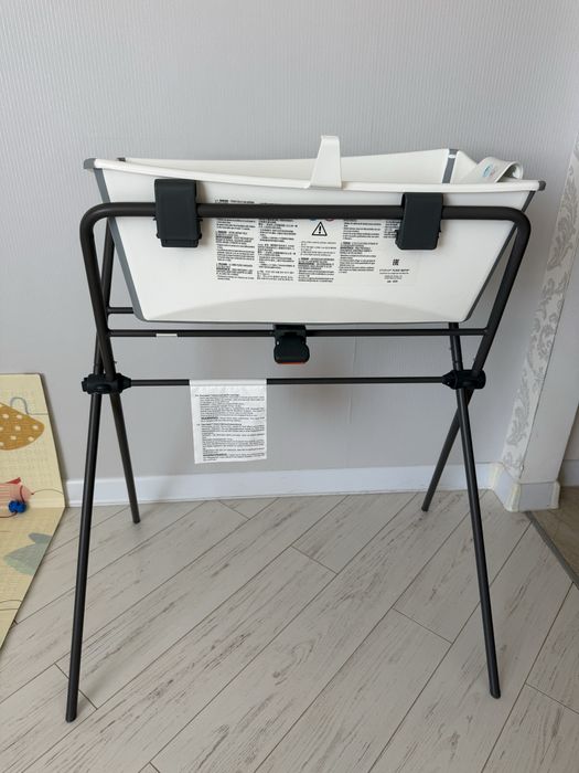 Ванночка Stokke flexi bath з підставкою і гіркою