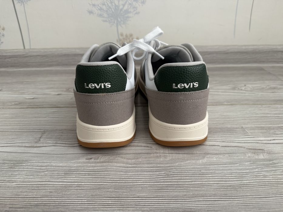 Кросівки Levis чоловічі