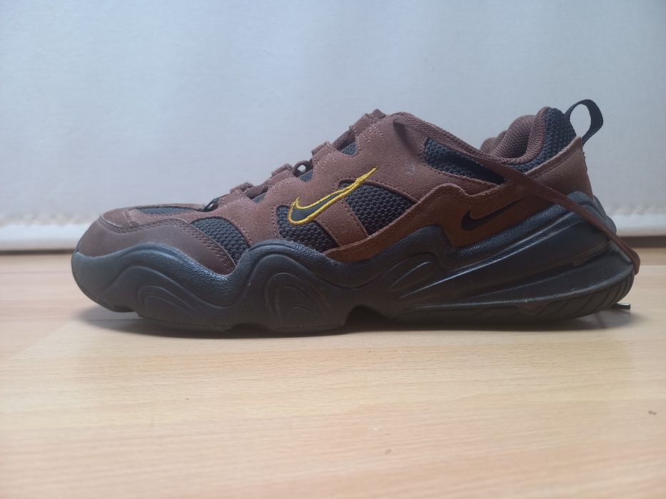 Ténis  Nike Hera Tam 42,5