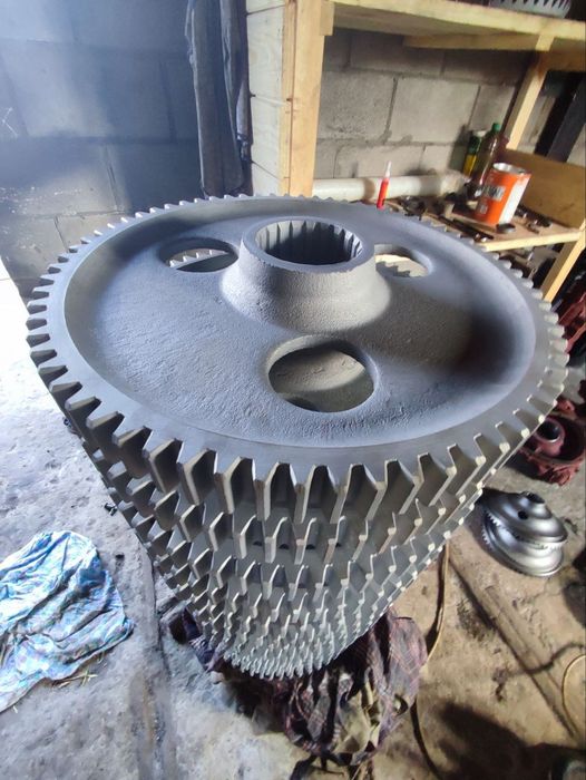 Задній Міст МтЗ 80 Шестерня Велика/Ведуча/Бортова Циліндричка МтЗ 82