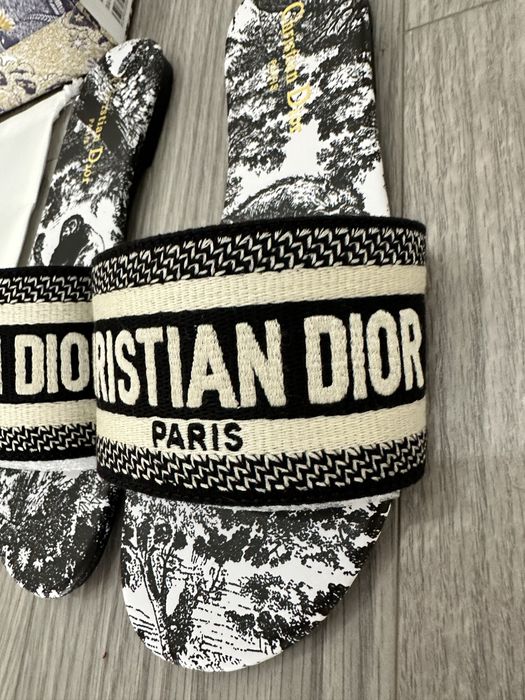 Chinelos da Christian Dior