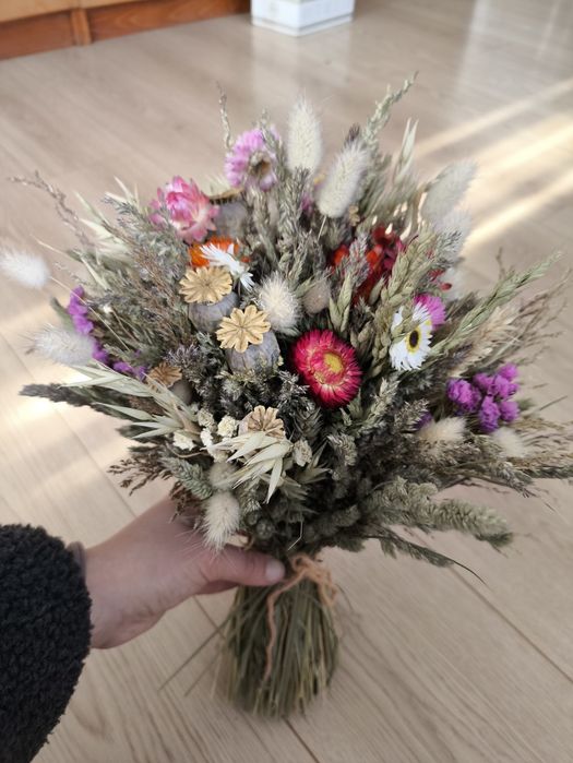 Букет з сушених квітів і трав